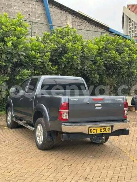 Big with watermark toyota hilux northeast kenya bute 29602