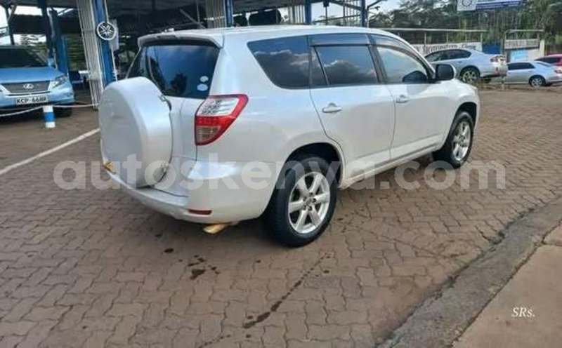 Big with watermark toyota avalon northeast kenya bute 29604