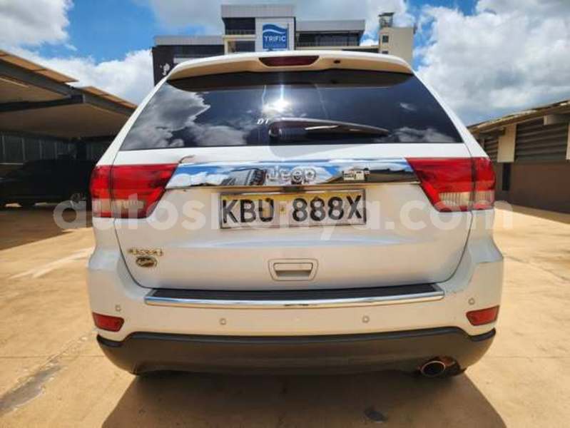 Big with watermark jeep cherokee northeast kenya bute 29610