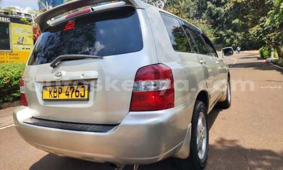 Buy Used Toyota Kluger Other Car in Bura in Northeast Kenya Buy Used Toyota Kluger Other Car in Bura in Northeast Kenya
