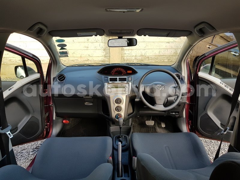 Big with watermark toyota vitz nairobi machakos 29639