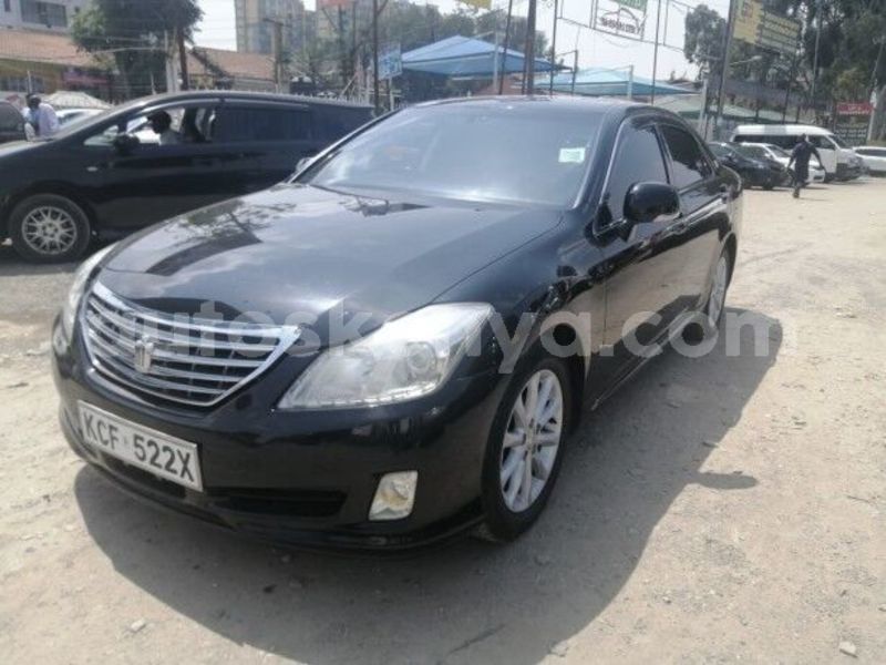 Big with watermark toyota crown nairobi machakos 29664