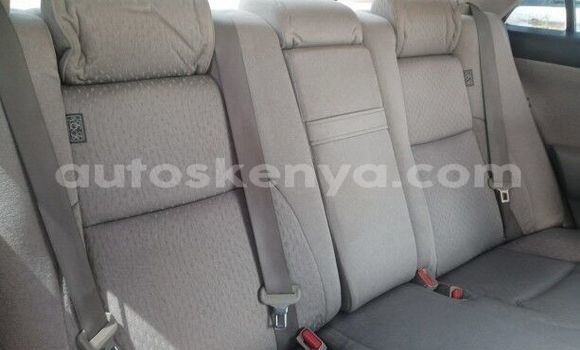 Oofamaa Toyota Crown Black Makiinaa iti Machakos keessatti Nairobi keessatti Oofamaa Toyota Crown Black Makiinaa iti Machakos keessatti Nairobi keessatti