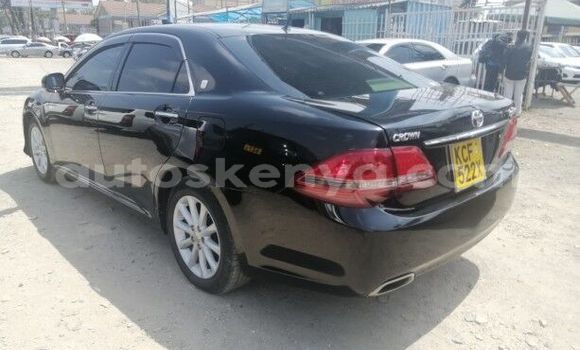 Oofamaa Toyota Crown Black Makiinaa iti Machakos keessatti Nairobi keessatti Oofamaa Toyota Crown Black Makiinaa iti Machakos keessatti Nairobi keessatti