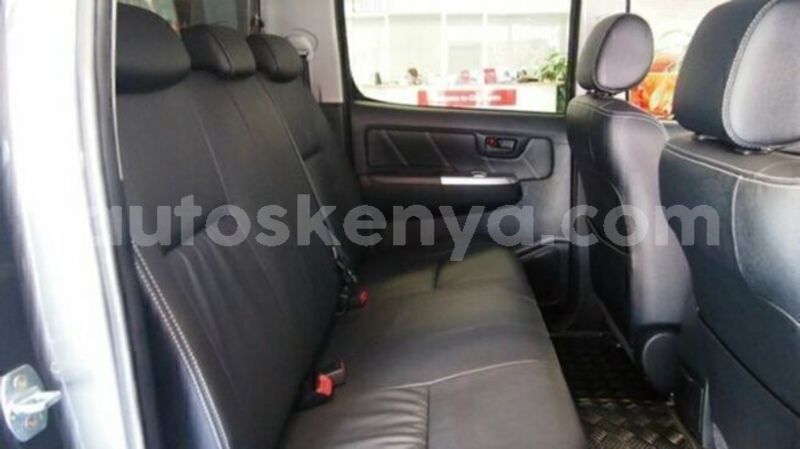 Big with watermark toyota hilux nairobi machakos 29681