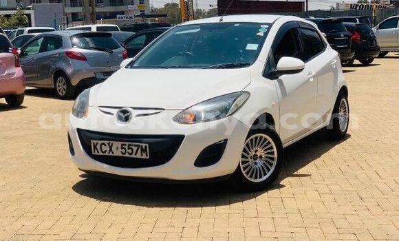 Oofamaa Mazda Demio White Makiinaa iti Machakos keessatti Nairobi keessatti Oofamaa Mazda Demio White Makiinaa iti Machakos keessatti Nairobi keessatti