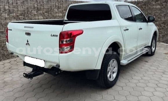 Buy Used Mitsubishi L200 White Car in Nairobi in Nairobi Buy Used Mitsubishi L200 White Car in Nairobi in Nairobi