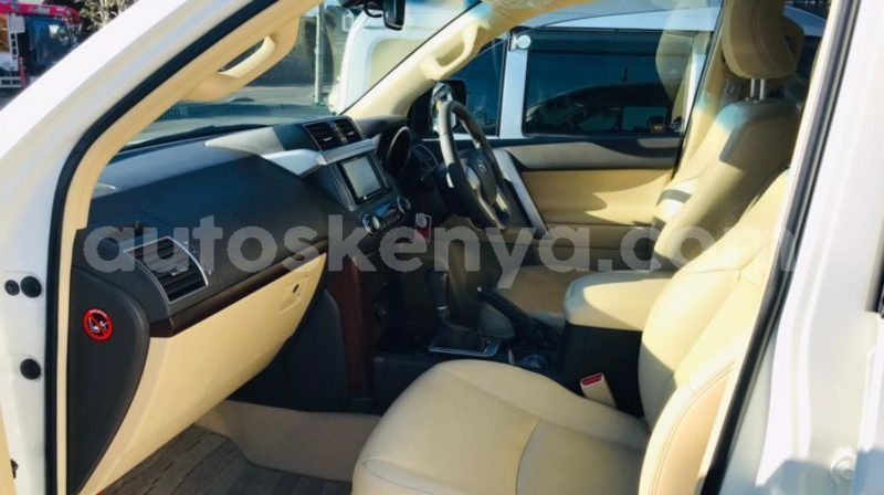 Big with watermark toyota prado nairobi machakos 29689