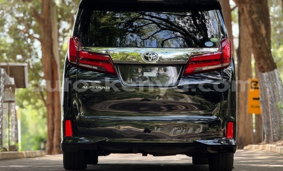 Buy Used Toyota Alphard Black Car in Nairobi in Nairobi Buy Used Toyota Alphard Black Car in Nairobi in Nairobi