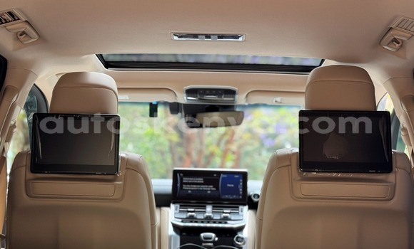 Nunua Ilio tumika Toyota Land Cruiser Nyeupe Gari ndani ya Nairobi nchini Nairobi Nunua Ilio tumika Toyota Land Cruiser Nyeupe Gari ndani ya Nairobi nchini Nairobi