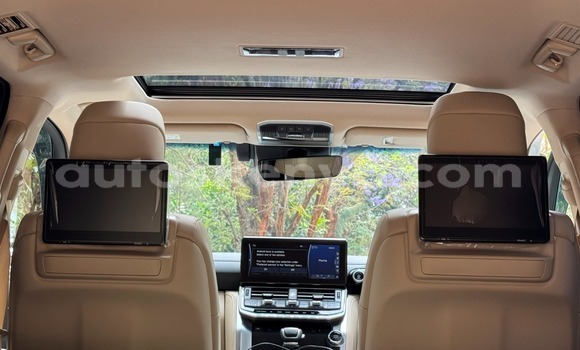 Nunua Ilio tumika Toyota Land Cruiser Nyeupe Gari ndani ya Nairobi nchini Nairobi Nunua Ilio tumika Toyota Land Cruiser Nyeupe Gari ndani ya Nairobi nchini Nairobi