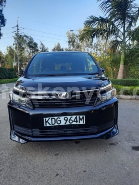 Big with watermark toyota voxy nairobi machakos 29723