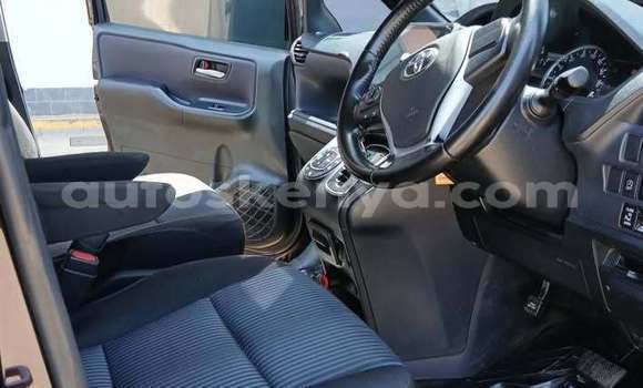 Buy Used Toyota Voxy Black Car in Machakos in Nairobi Buy Used Toyota Voxy Black Car in Machakos in Nairobi