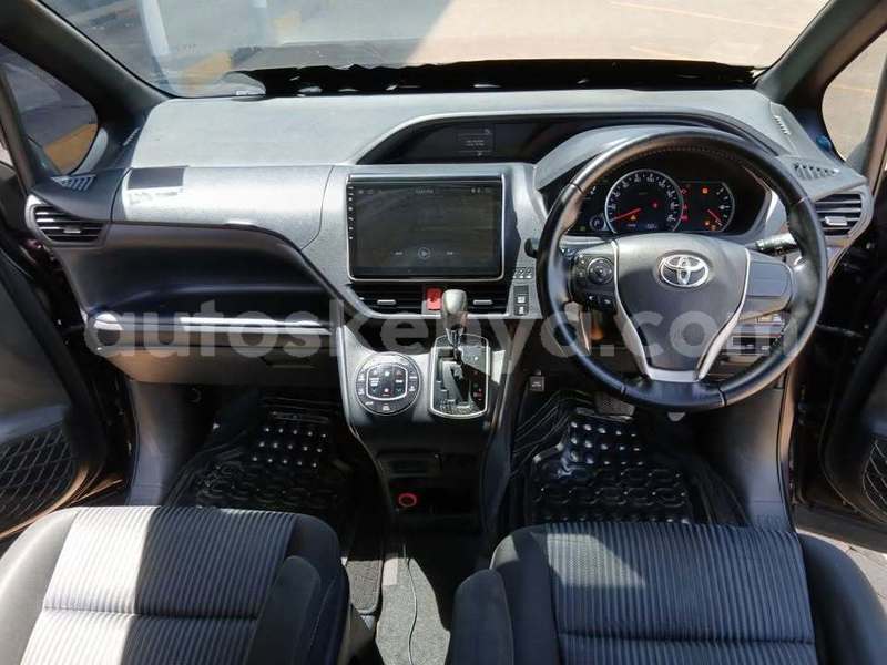 Big with watermark toyota voxy nairobi machakos 29723