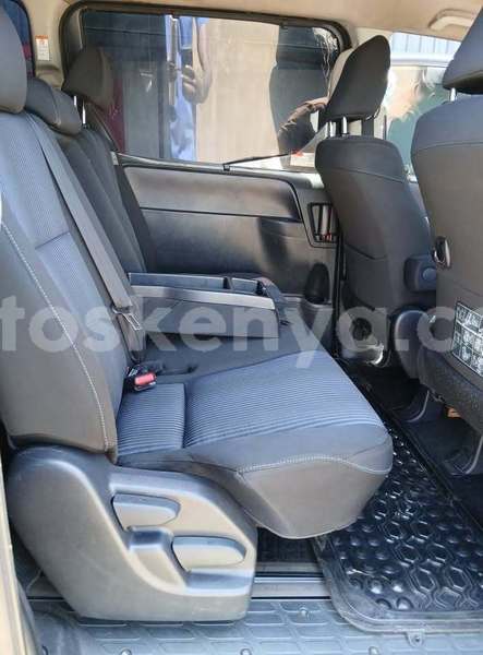 Big with watermark toyota voxy nairobi machakos 29723
