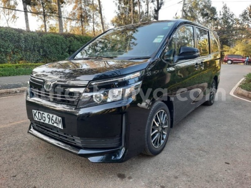 Big with watermark toyota voxy nairobi machakos 29723