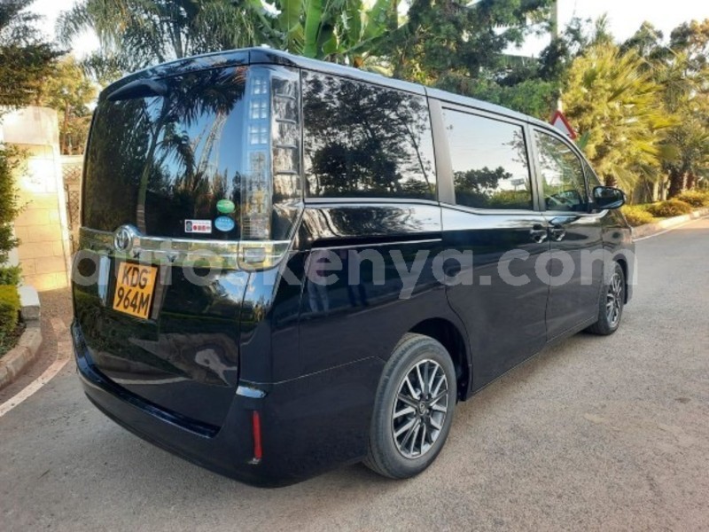 Big with watermark toyota voxy nairobi machakos 29723