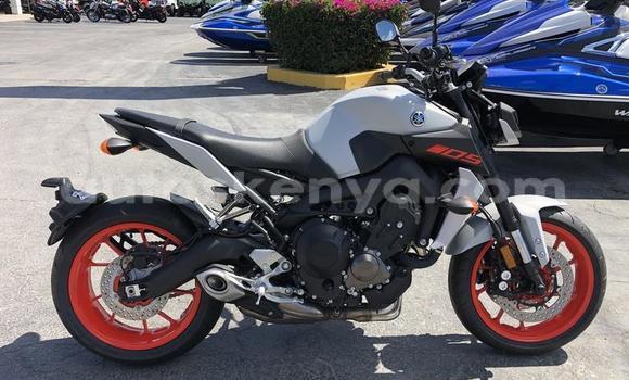 Buy Used Ajs Digita White Bike in Griftu in Northeast Kenya