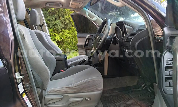 Oofamaa Toyota Land Cruiser Prado Other Makiinaa iti Nairobi keessatti Nairobi keessatti Oofamaa Toyota Land Cruiser Prado Other Makiinaa iti Nairobi keessatti Nairobi keessatti