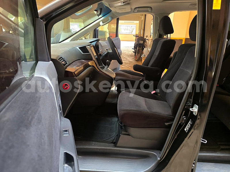 Big with watermark toyota vellfire nairobi nairobi 29735