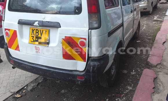 Buy Used Toyota Town Ace White Car in Ruiru in Nairobi