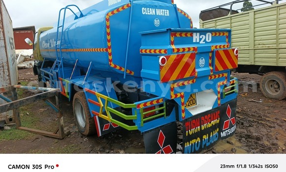 Oofamaa Mitsubishi FH10 Other Netiree iti Nairobi keessatti Nairobi keessatti Oofamaa Mitsubishi FH10 Other Netiree iti Nairobi keessatti Nairobi keessatti