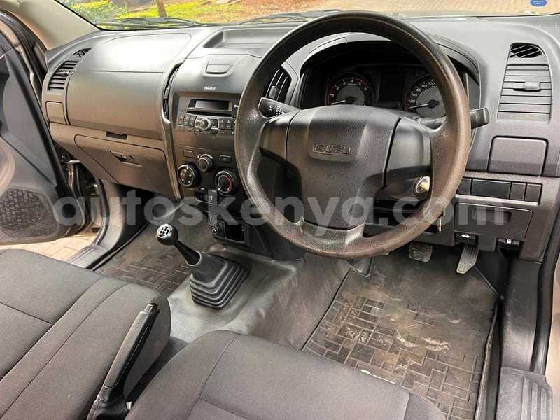 Big with watermark isuzu d max nairobi machakos 29741