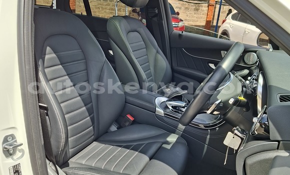 Oofamaa Mercedes‒Benz GLC White Makiinaa iti Nairobi keessatti Nairobi keessatti Oofamaa Mercedes‒Benz GLC White Makiinaa iti Nairobi keessatti Nairobi keessatti