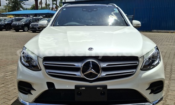 Oofamaa Mercedes‒Benz GLC White Makiinaa iti Nairobi keessatti Nairobi keessatti Oofamaa Mercedes‒Benz GLC White Makiinaa iti Nairobi keessatti Nairobi keessatti
