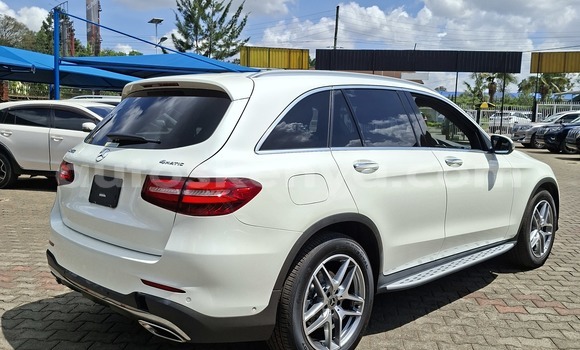 Oofamaa Mercedes‒Benz GLC White Makiinaa iti Nairobi keessatti Nairobi keessatti Oofamaa Mercedes‒Benz GLC White Makiinaa iti Nairobi keessatti Nairobi keessatti