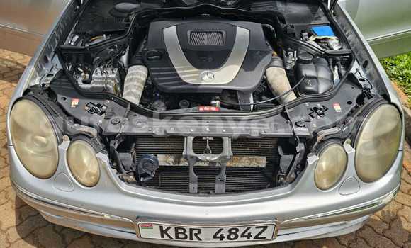 Oofamaa Mercedes‒Benz E–Class Silver Makiinaa iti Nairobi keessatti Nairobi keessatti Oofamaa Mercedes‒Benz E–Class Silver Makiinaa iti Nairobi keessatti Nairobi keessatti