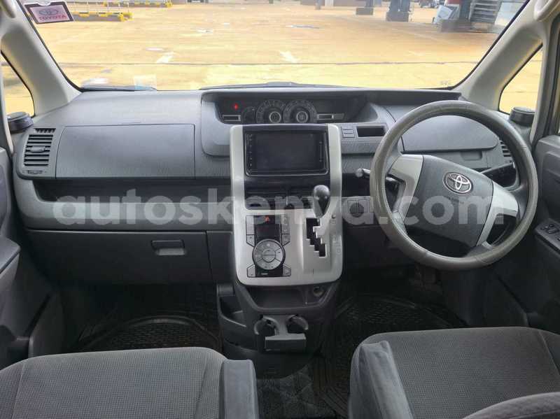 Big with watermark toyota noah nairobi nairobi 29771