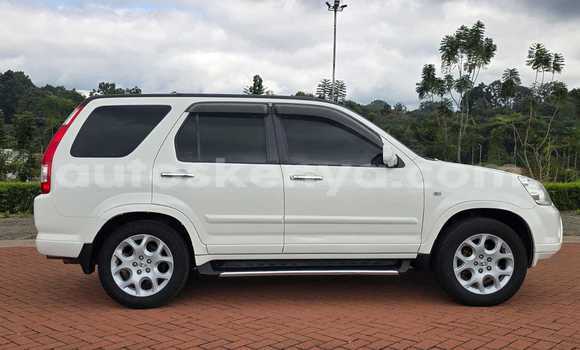 Buy Used Honda CR–V White Car in Nairobi in Nairobi Buy Used Honda CR–V White Car in Nairobi in Nairobi