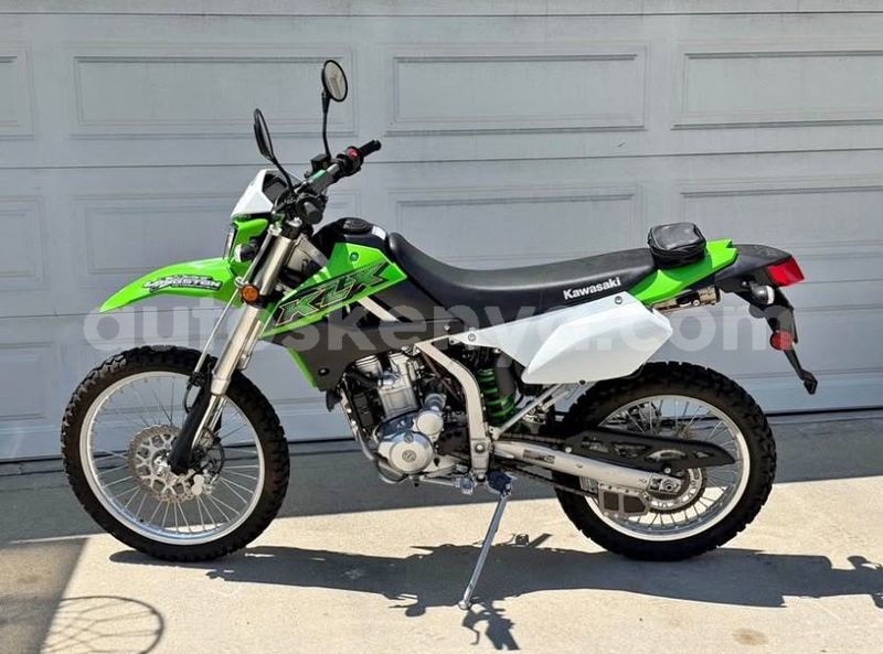 Big with watermark kawasaki klx coastal kenya mombasa 29802
