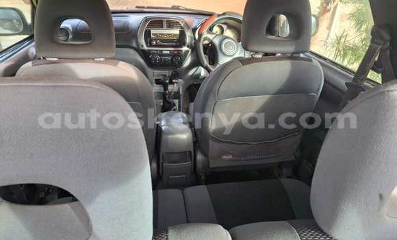 Nunua Ilio tumika Toyota RAV4 Brown Gari ndani ya Nairobi nchini Nairobi Nunua Ilio tumika Toyota RAV4 Brown Gari ndani ya Nairobi nchini Nairobi