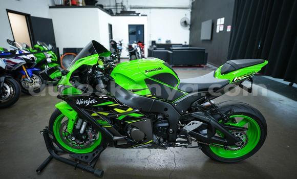 Buy Used Kawasaki Ninja ZX-10R Green Bike in Nairobi in Nairobi Buy Used Kawasaki Ninja ZX-10R Green Bike in Nairobi in Nairobi