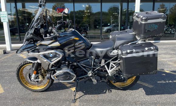 Buy Used BMW R1200GS Adventure Black Bike in Nairobi in Nairobi Buy Used BMW R1200GS Adventure Black Bike in Nairobi in Nairobi