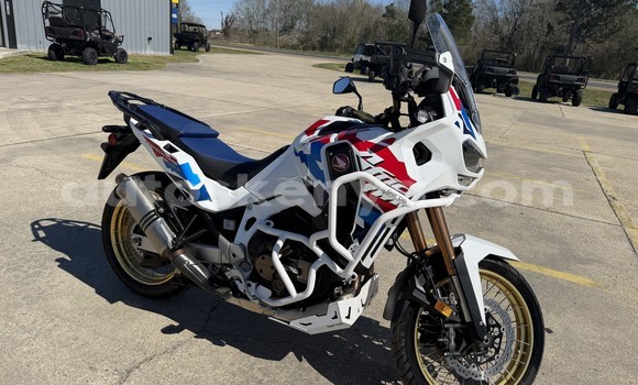 Nunua Ilio tumika Honda CRF Beige Bike ndani ya Nairobi nchini Nairobi