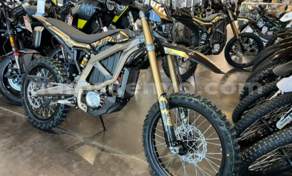 Nunua Ilio tumika Ariel NH Nyeusi Bike ndani ya Eldoret nchini Bonde la Ufafanuzi Nunua Ilio tumika Ariel NH Nyeusi Bike ndani ya Eldoret nchini Bonde la Ufafanuzi
