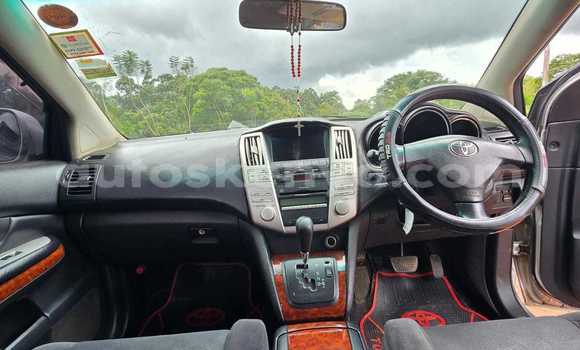 Buy Used Toyota Harrier Silver Car in Nairobi in Nairobi Buy Used Toyota Harrier Silver Car in Nairobi in Nairobi