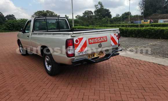 Nunua Ilio tumika Nissan Hardbody Kijani Gari ndani ya Nairobi nchini Nairobi Nunua Ilio tumika Nissan Hardbody Kijani Gari ndani ya Nairobi nchini Nairobi