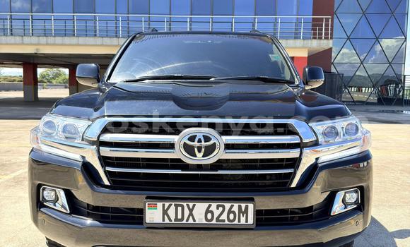 Buy Used Toyota Land Cruiser Black Car in Nairobi in Nairobi
