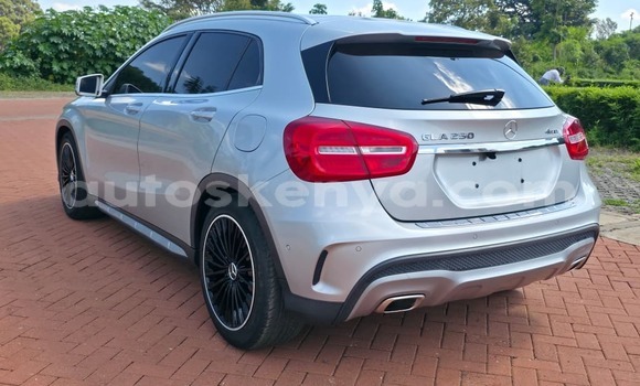 Nunua Ilio tumika Mercedes‒Benz GLA-klasse Fedha Gari ndani ya Nairobi nchini Nairobi Nunua Ilio tumika Mercedes‒Benz GLA-klasse Fedha Gari ndani ya Nairobi nchini Nairobi