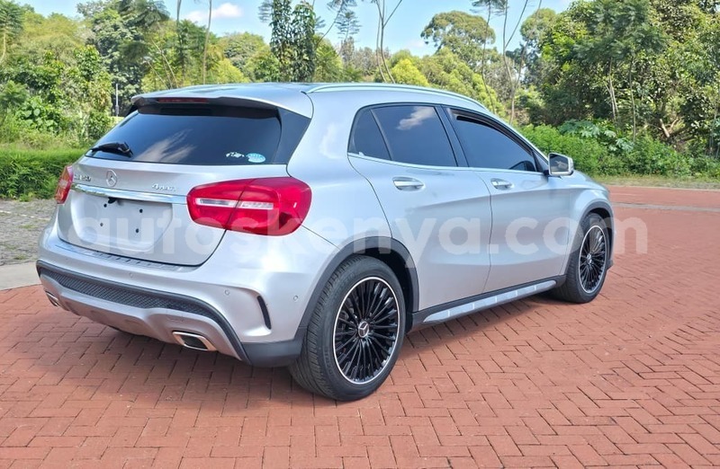 Big with watermark mercedes benz gla klasse nairobi nairobi 29874
