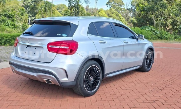 Nunua Ilio tumika Mercedes‒Benz GLA-klasse Fedha Gari ndani ya Nairobi nchini Nairobi Nunua Ilio tumika Mercedes‒Benz GLA-klasse Fedha Gari ndani ya Nairobi nchini Nairobi