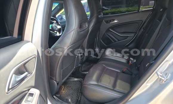 Nunua Ilio tumika Mercedes‒Benz GLA-klasse Fedha Gari ndani ya Nairobi nchini Nairobi Nunua Ilio tumika Mercedes‒Benz GLA-klasse Fedha Gari ndani ya Nairobi nchini Nairobi