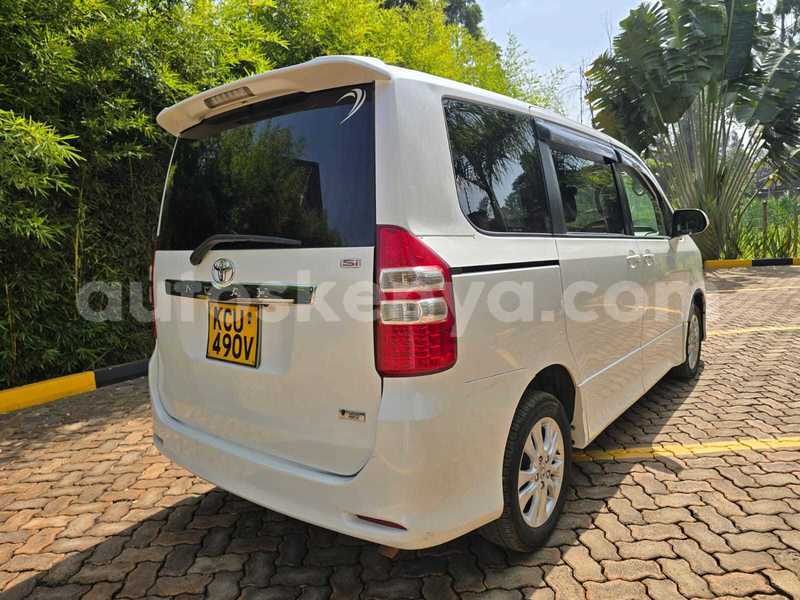 Big with watermark toyota noah nairobi nairobi 29883