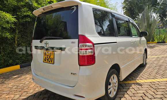 Buy Used Toyota Noah White Car in Nairobi in Nairobi Buy Used Toyota Noah White Car in Nairobi in Nairobi
