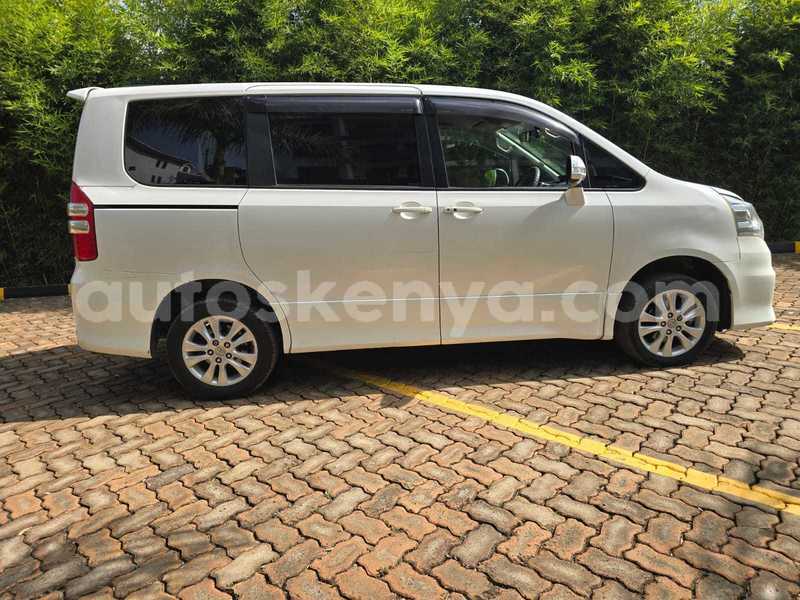 Big with watermark toyota noah nairobi nairobi 29883