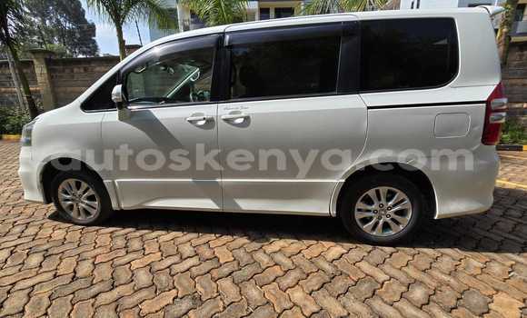Buy Used Toyota Noah White Car in Nairobi in Nairobi Buy Used Toyota Noah White Car in Nairobi in Nairobi